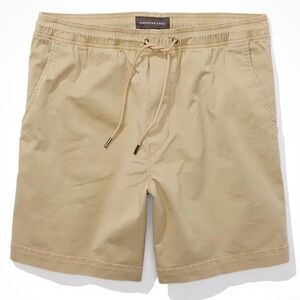 Men’s large khaki American Eagle shorts